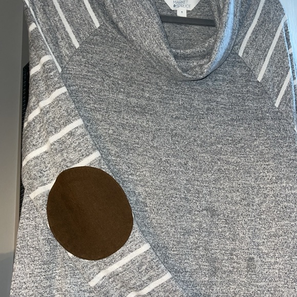 Marven Cowl Neck Elbow Patch Knit Top - Picture 6 of 7